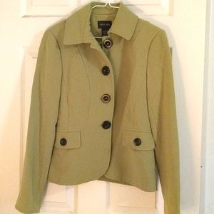 Focus 2000 fully lined cropped jacket